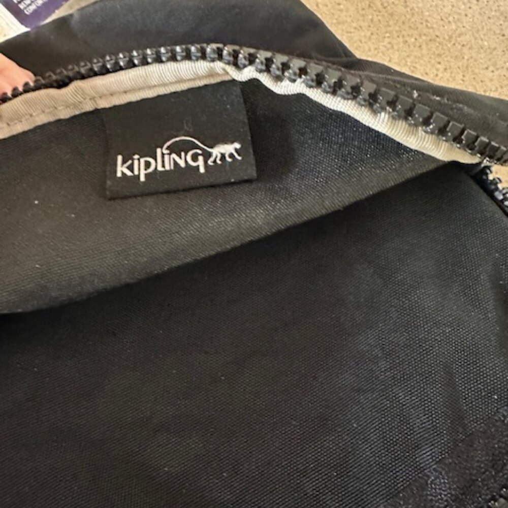 Cute Kipling Black Nylon Cross over purse - Picture 4 of 4